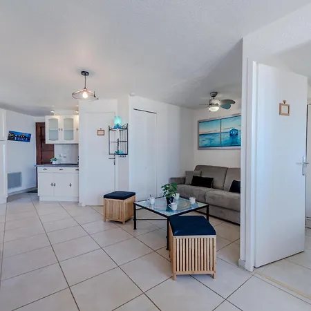 Front De Mer-25 By Interhome *